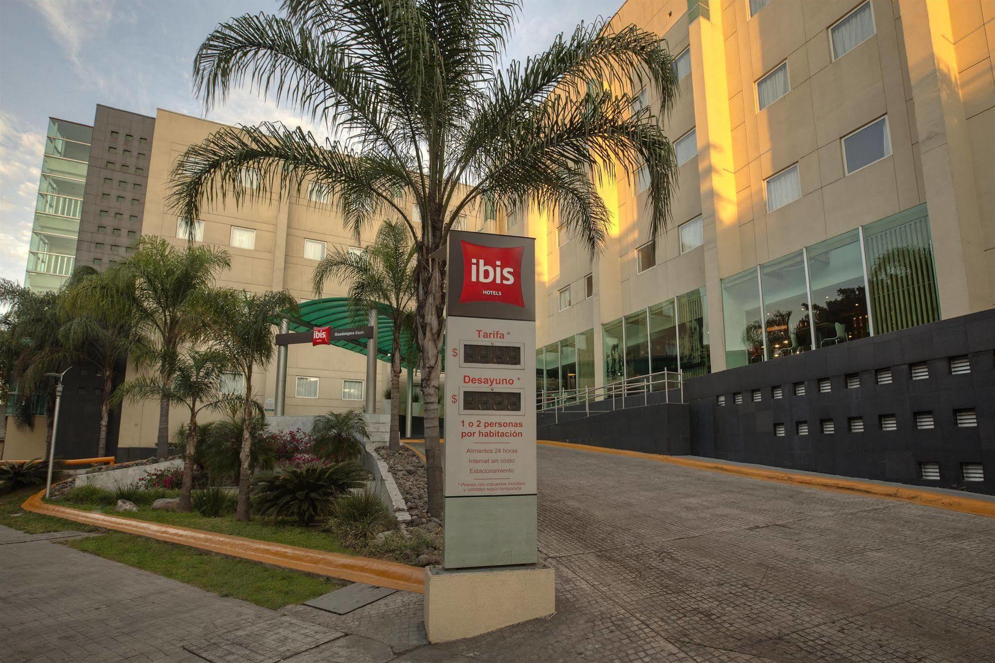 Ibis Guadalajara Expo Hotel Exterior foto